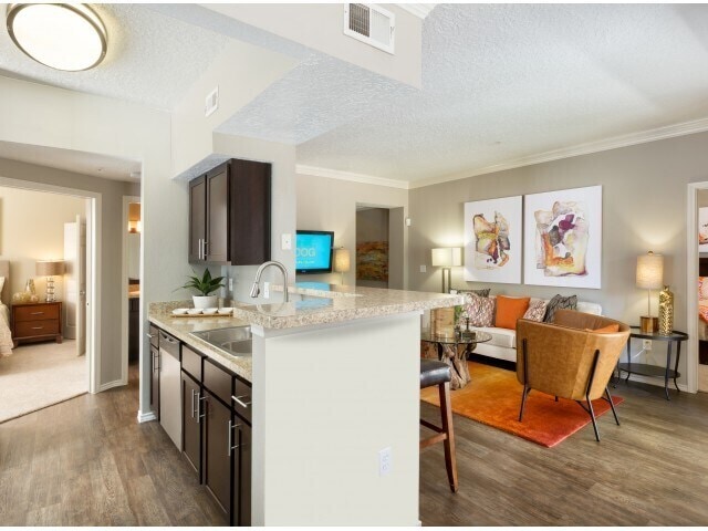 Photo - One Month Free Rent – Lease Today & Save! Unit AEE1