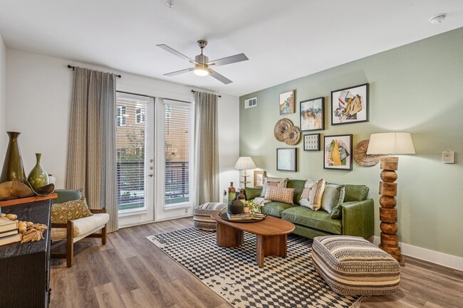 Photo - Heritage McKinney Square