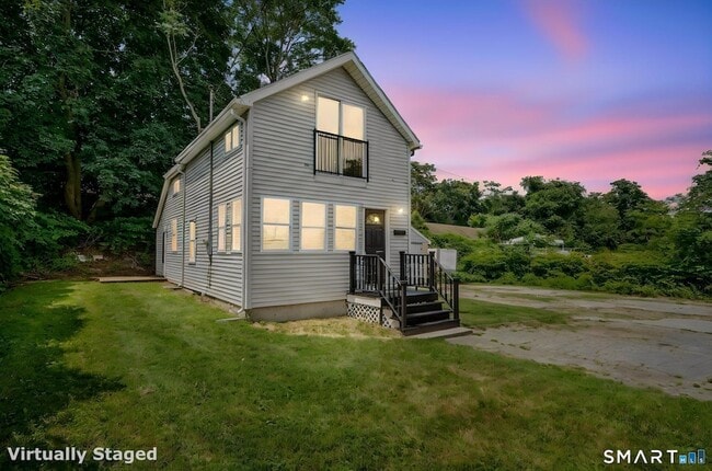 Photo - 115 Pequot Ave