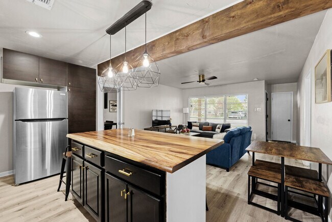 Photo - 4717 Edith St Unit ID1268436P