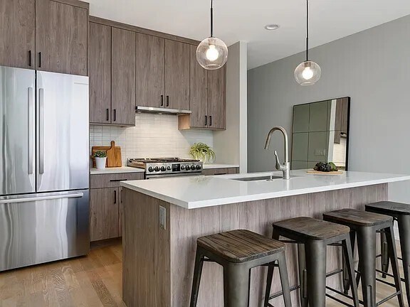 Photo - 3208 N Southport Ave