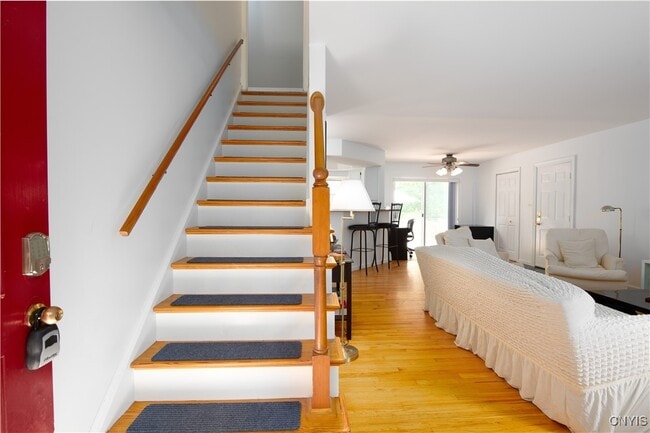 Photo - 871 Franklin Rd