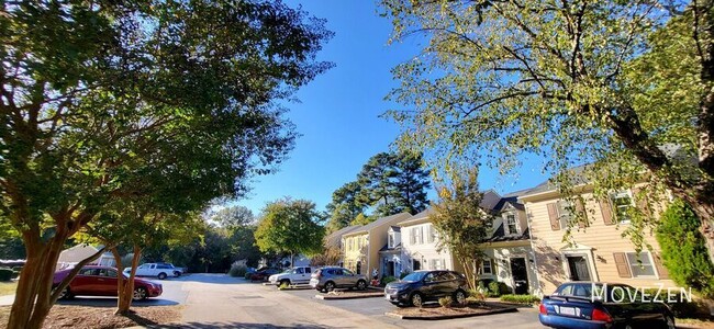 Photo - 1608 Township Cir