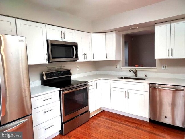 Photo - 10628 Sawdust Cir