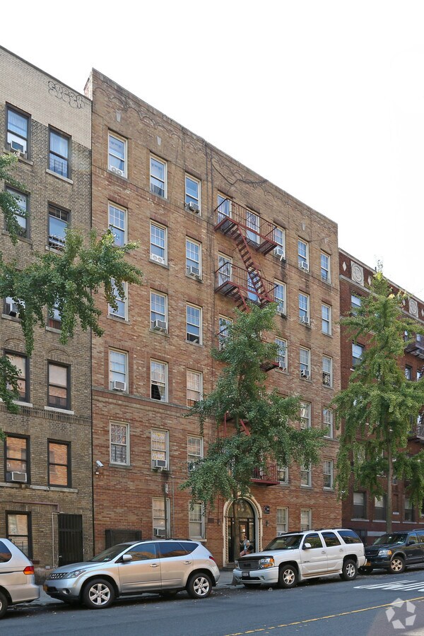 81 Seaman Avenue - 81 Seaman Avenue Apartments