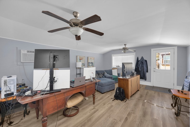 Photo - 331-335 N Olive St Unit 333