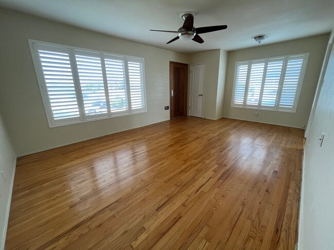 Photo - 1133 W Crestwood Ave