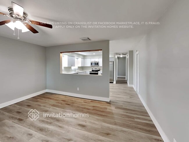 Photo - 310 93rd Ave N