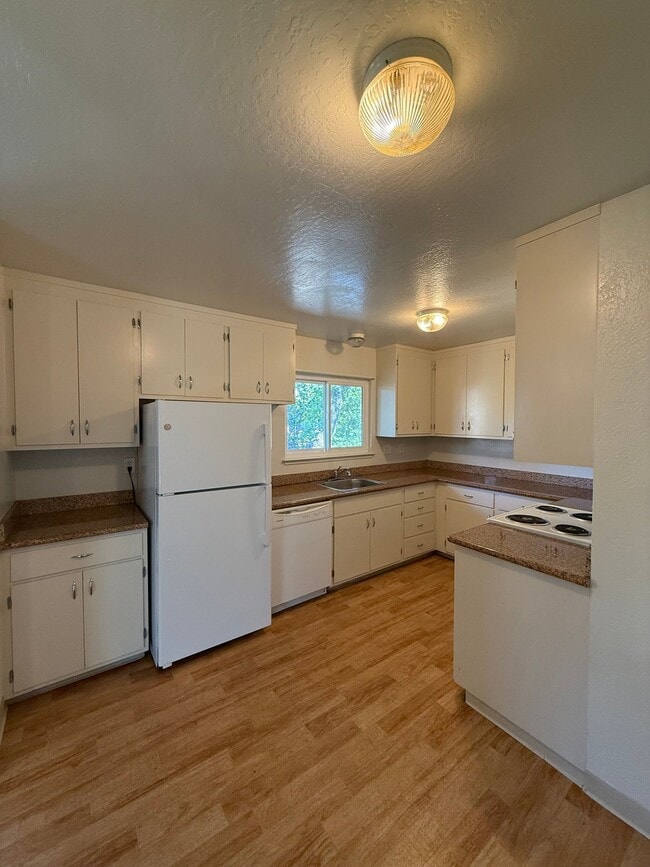 Photo - 1548 Hudson St Unit 301