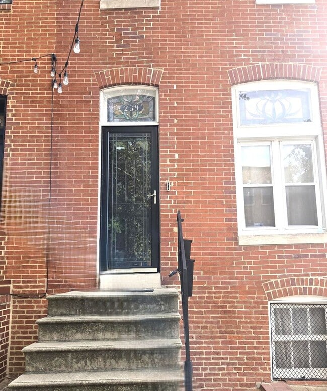 Building Photo - 239 S Collington Ave Unit 1