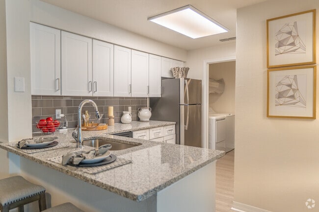 2.5BA, 2BR, 1,328SF - The Villas at Westchase