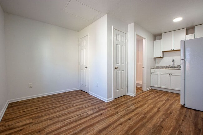 Photo - 2415 E Street Unit #7