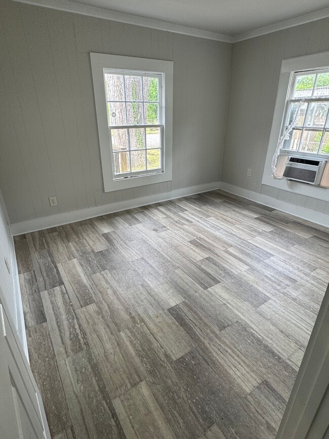 Photo - 110 Kiwanis St