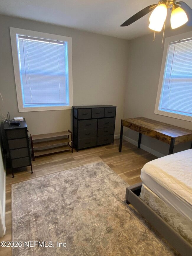 Photo - 2925 Dellwood Ave