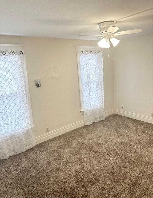 Bedroom - 506 S Walnut St Unit Apt C