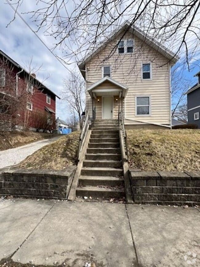 Building Photo - 2171 16th St SW Rental