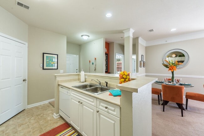 Banyan Grove Apartments For Rent in Virginia Beach, VA