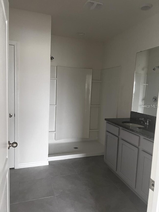 Photo - 521 Nicken Grove