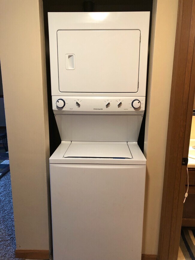Orchard Court Apartments