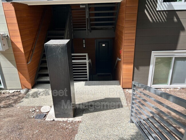 Photo - 12219 NE Bel Red Rd