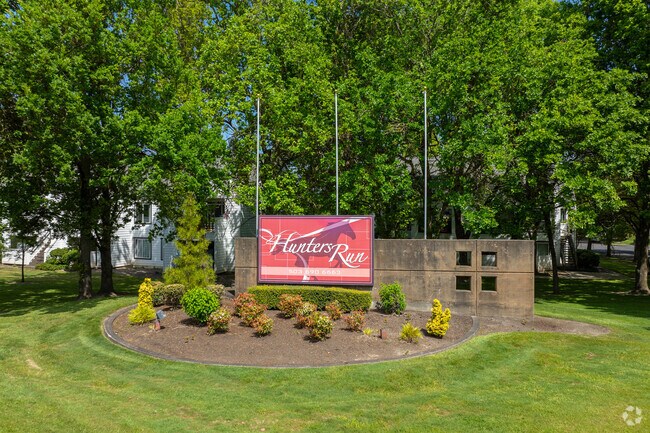 Firmar - Hunters Run