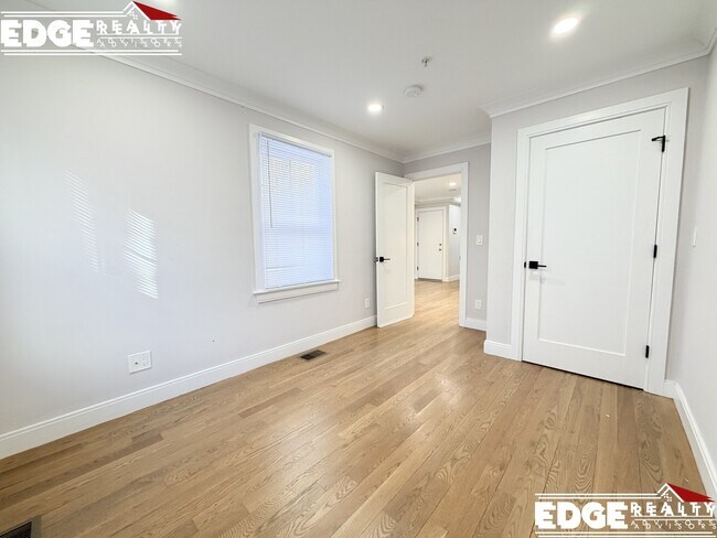 Photo - 12 Lopez Ave Unit 1