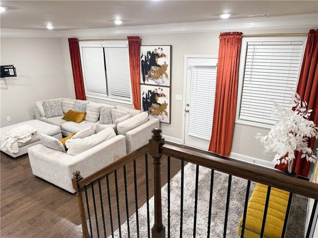 Photo - 2619 Irwell Way