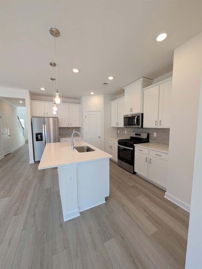 Photo - 1508 Regal Fern Wy