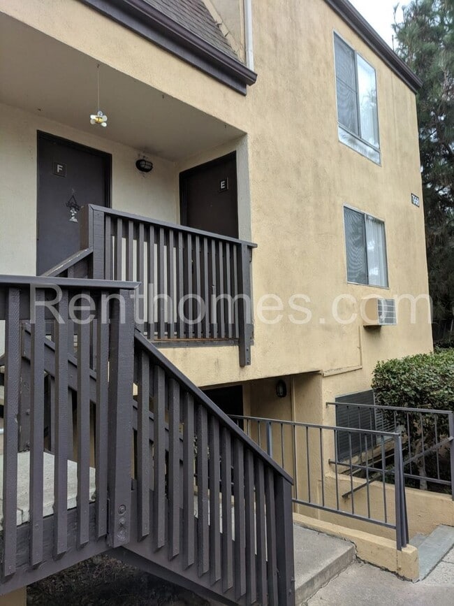 Photo - 7958 Mission Center Ct