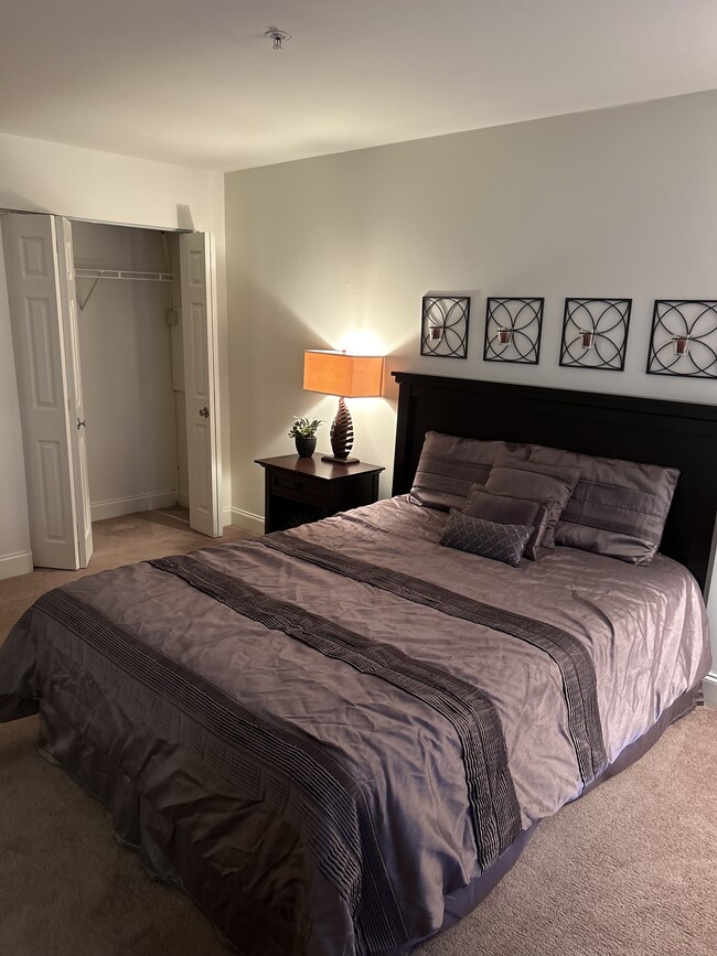 Summit Chase Apartments