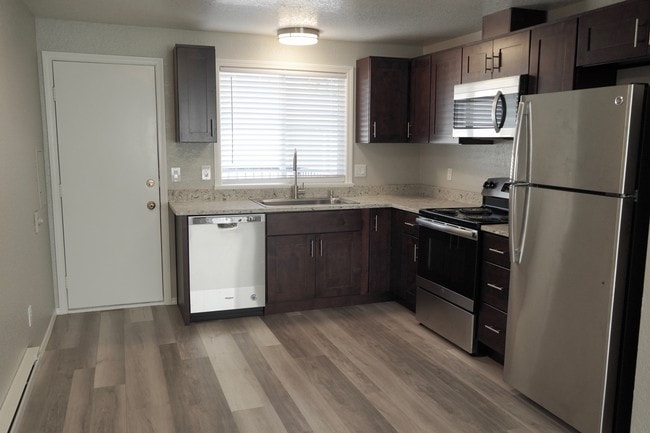 Building Photo - 11025 16th Ave SW Unit 202 Rental
