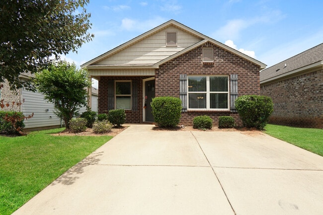 Building Photo - 16405 Waterbury Ln