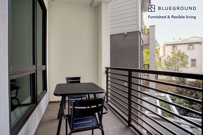 Photo - 555 E Evelyn Ave Unidad FL2-ID1183