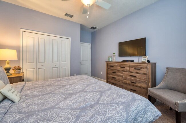 Photo - 4793 Kings Castle Cir Unit ID1280819P