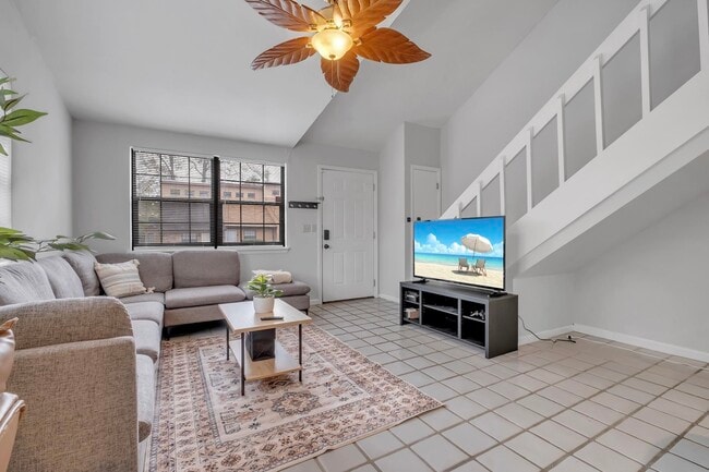 Photo - 1816 Jackson Bluff Rd