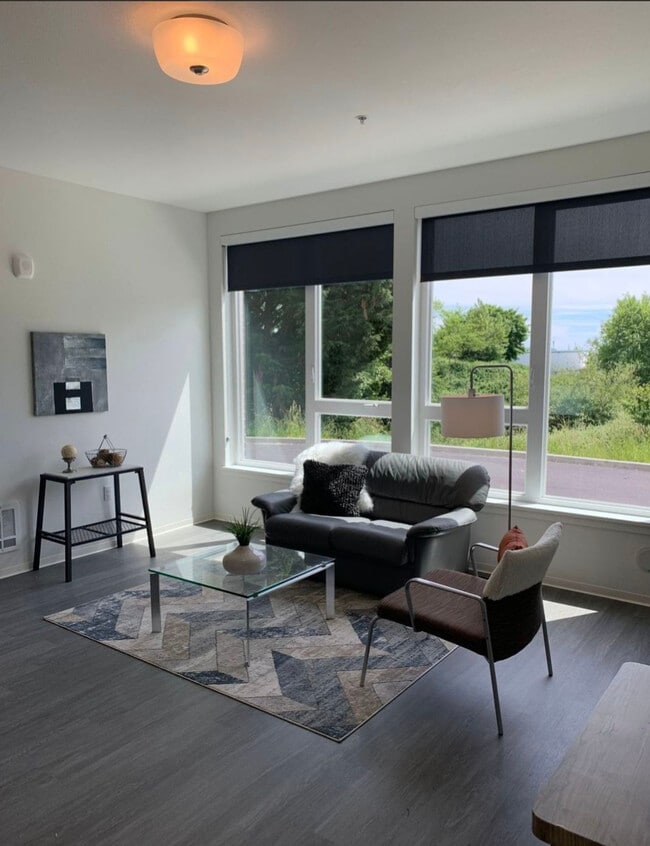 Photo - Koz on Weaver Road