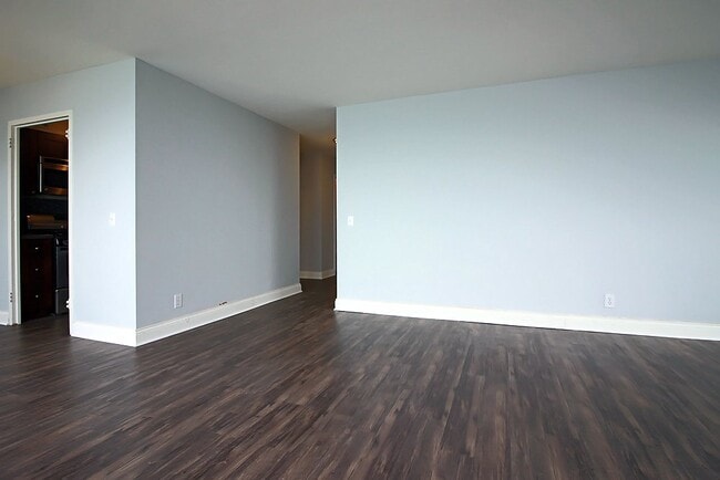 Photo - 1301 N Ritchie Ct