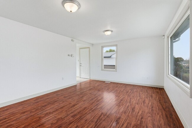 Photo - Charming 4 Bed, 2 Bath w/ Garage! *SPECIAL...