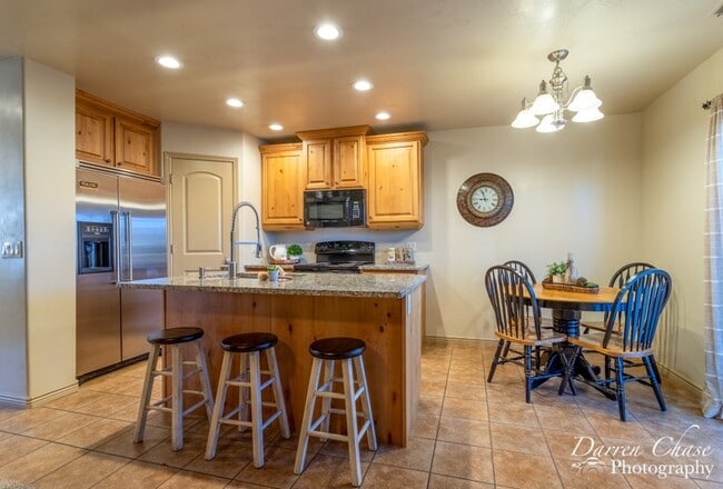 Photo - 3419 S River Rd