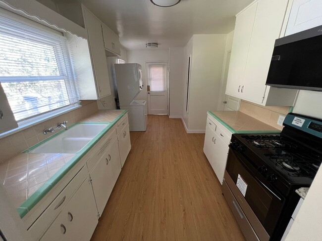 25877 Chula Vista St