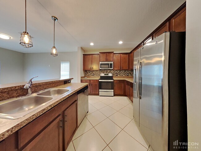 Photo - 4887 Rockvale Dr