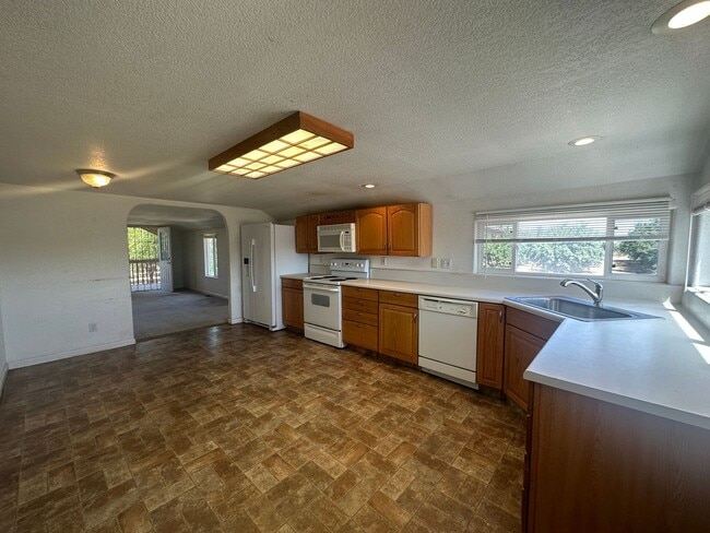 Photo - Detached three-car garage