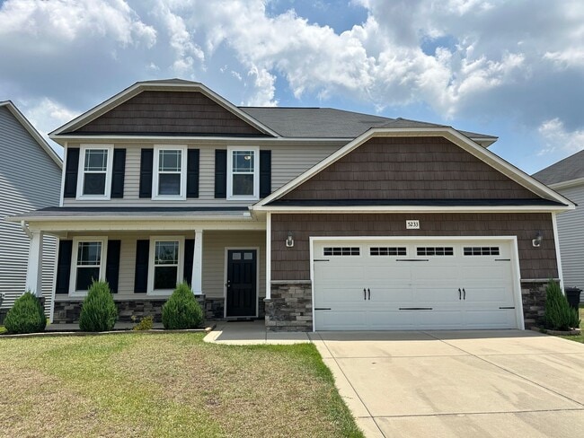 Building Photo - Spectacular 4 Bedroom, 2.5 Bath Home in Grays Creek!