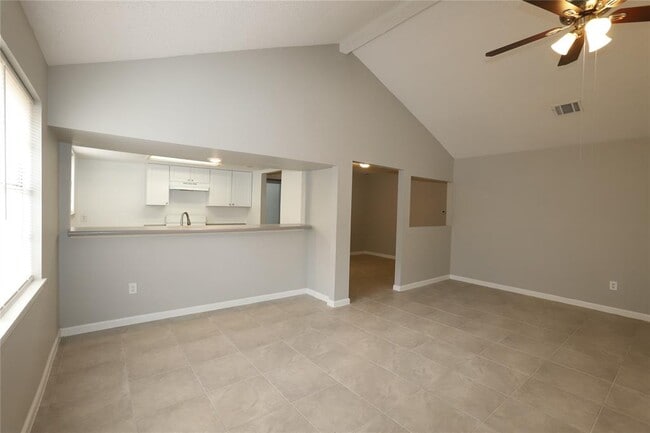 Living Room looking to Kitchen - 542 Connorvale Ln