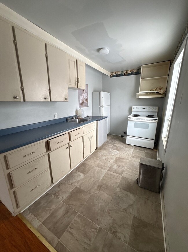 Photo - 78 Havelock St Unit 2