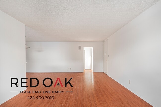 Building Photo - 7540 Fountain Ave Unit 16 Rental