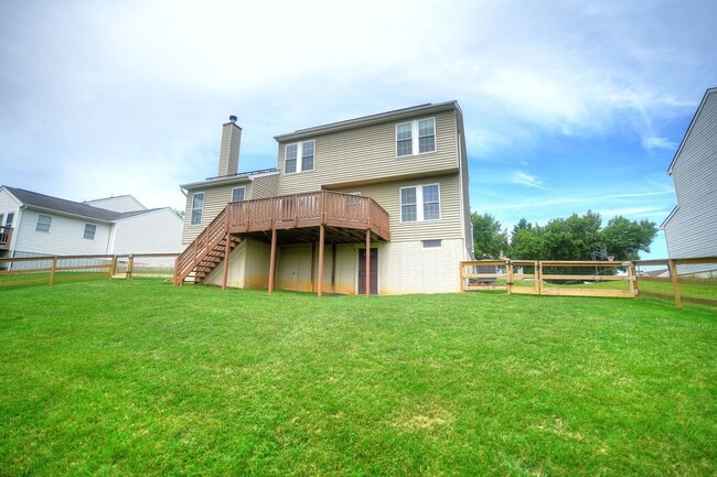 Photo - One-of-a-Kind Detached Home in Villages of Bynum Run