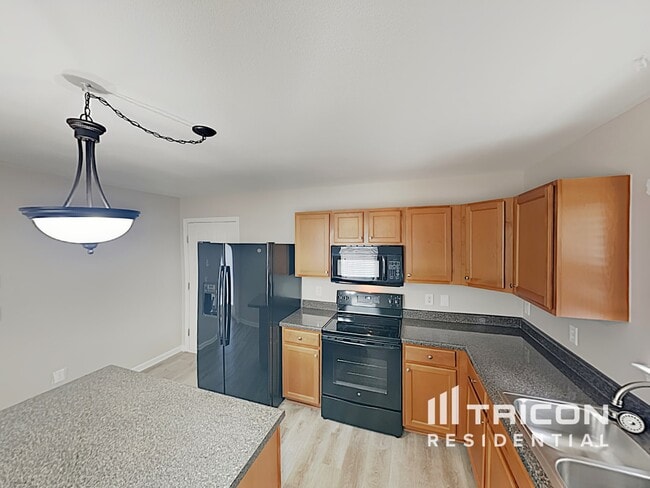 Photo - 137 Chatham Trace