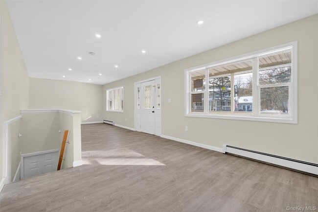 Photo - 149 Lewis Ln Unit 1