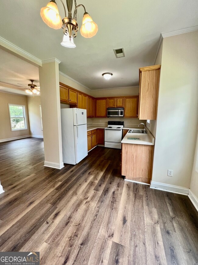 Photo - 160 Trail Creek St